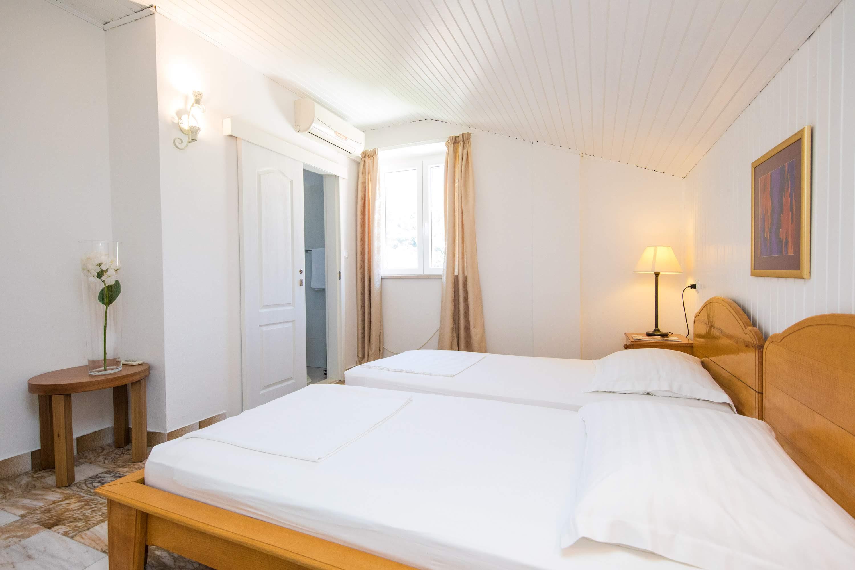 Guest House J&J Zaton Kültér fotó